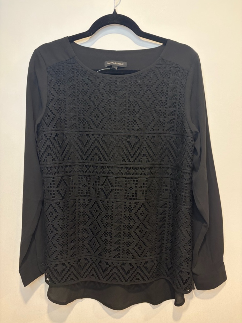 Banana Republic Black Lace Overlay Blouse Long Sleeve Sheer Back Size S Workwear